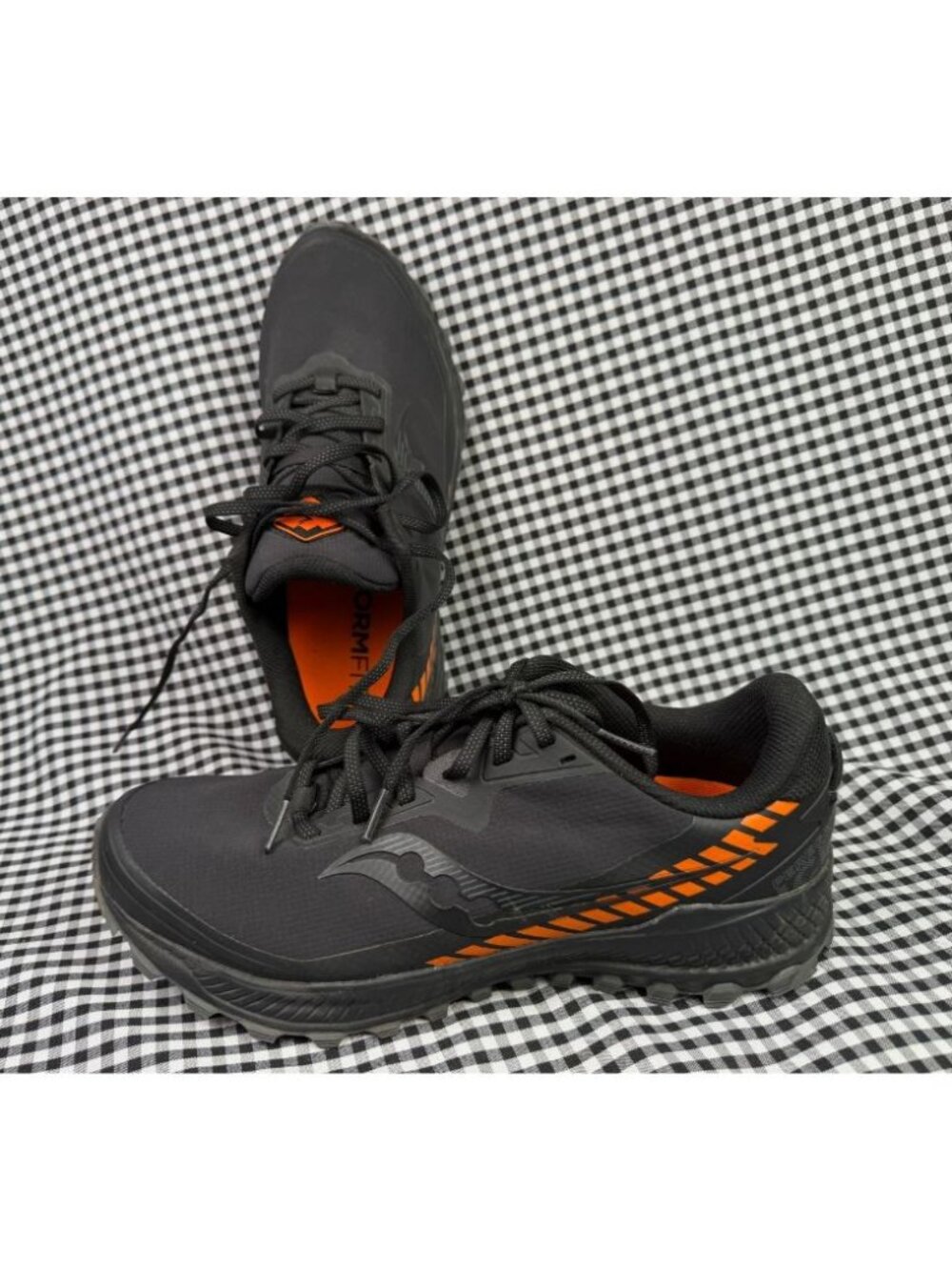 Saucony Peregrine Ice+ 2 Trail Shoes Mens 10 Black Orange Vibram Arctic Grip